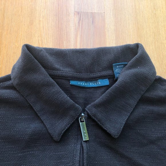 ***SOLD** perry ellis zip polo - Picture 4 of 10